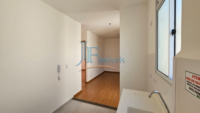 Apartamento à venda com 2 quartos, 42m² - Foto 12